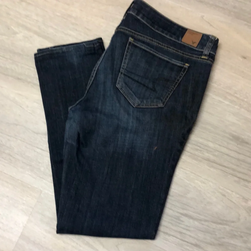 American Eagle Straight Leg Stretch Jeans Size 12 - Picture 2 of 16